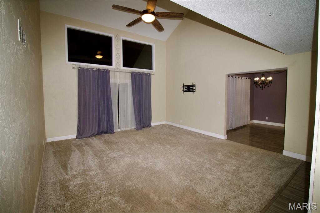 1809 Montview Avenue Godfrey, IL 62035 - Photo 2 of 21