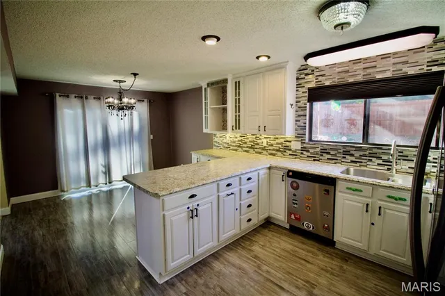 $295,000 | 1809 Montview Avenue, Godfrey, IL 62035