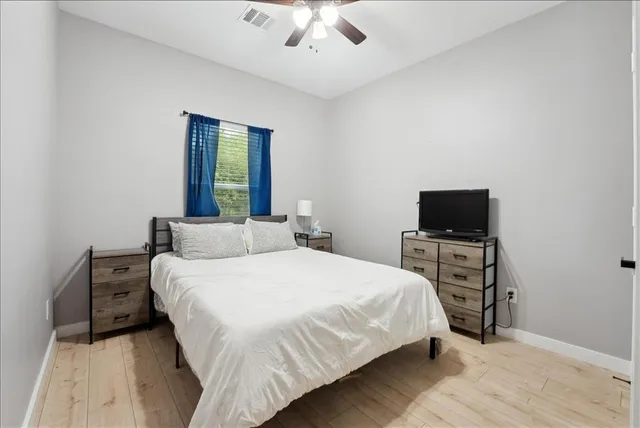 $295,000 | 707 North Wilhite Street, Cleburne, TX 76031