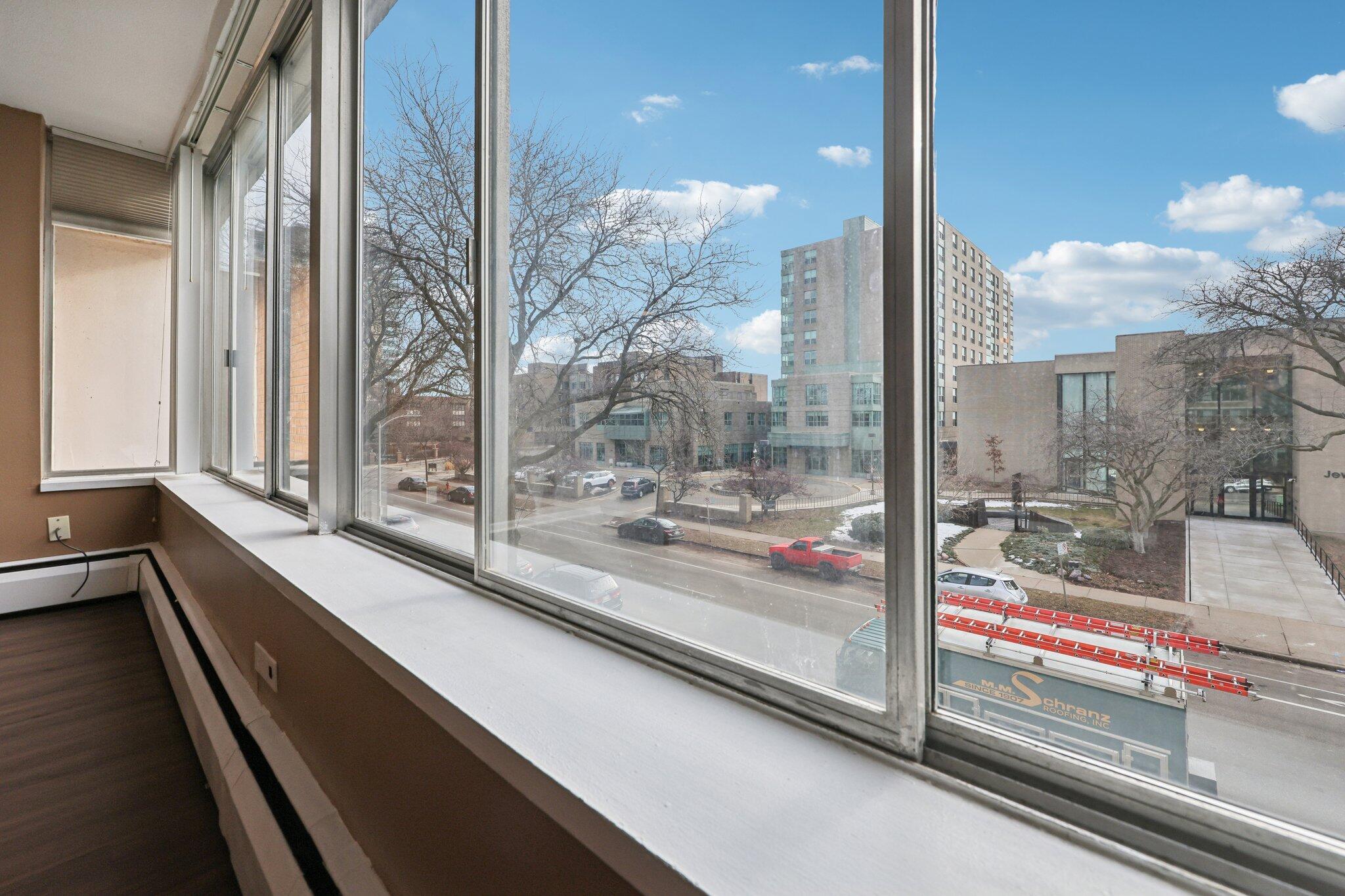 1409 North Prospect Avenue, Unit 302 Milwaukee, WI 53202 - Photo 18 of 19 17-web-or-mls-N Prospect Ave 302-S1702-0