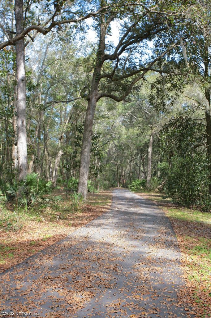 14324 Mandarin Road Jacksonville, FL 32223 - Photo 3 of 5 Driveway
