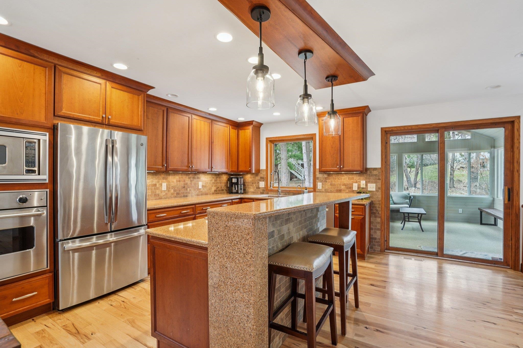 7313 Ashwabay Lane Madison, WI 53719 - Photo 3 of 63