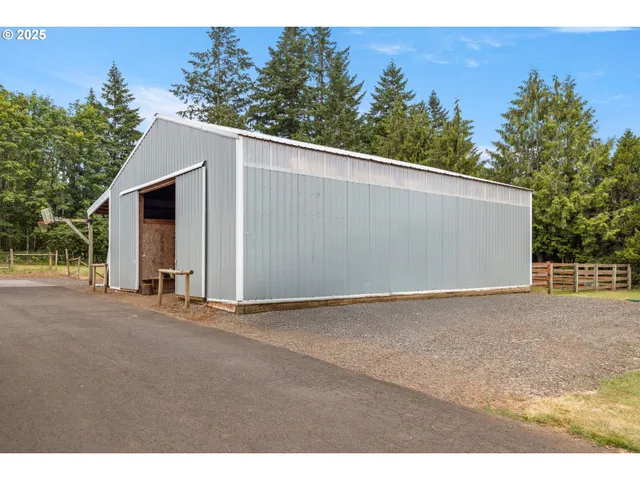 a view of backyard of a house