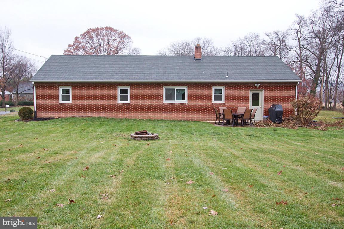 2306 Helena Road Lancaster, PA 17603 - Photo 33 of 34 Gallery Image 33