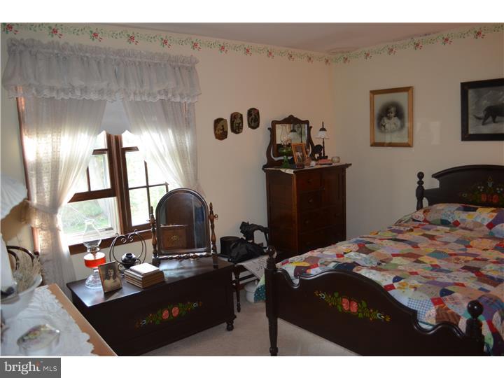 549 Mud Road Newtown, PA 18940 - Photo 14 of 25 Bedroom 4