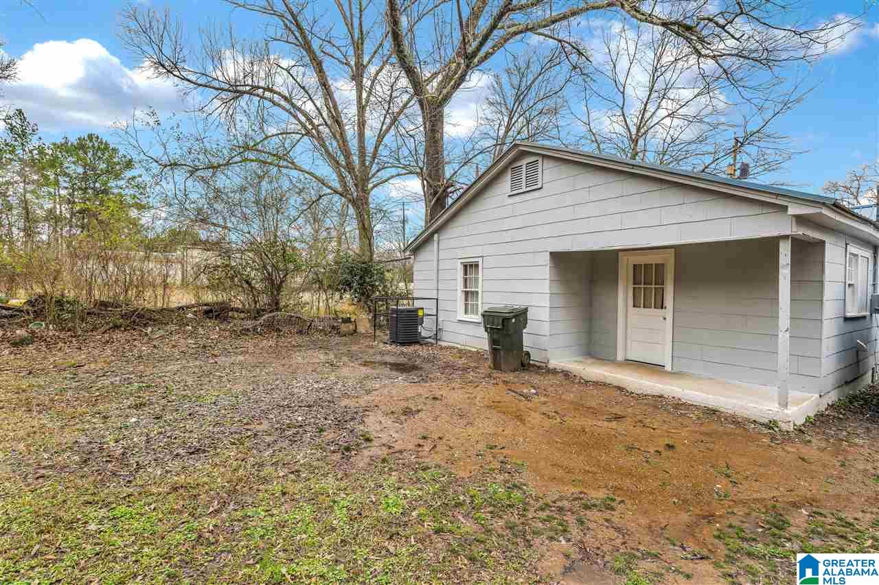 2207 Indiana Avenue Jasper, AL 35501 - Photo 11 of 22