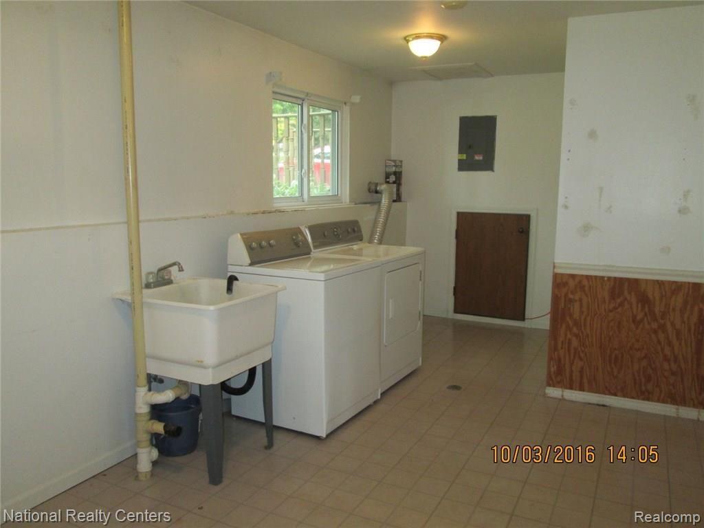 6602 Walters Road Clarkston, MI 48346 - Photo 29 of 32 IMG_0240.JPG