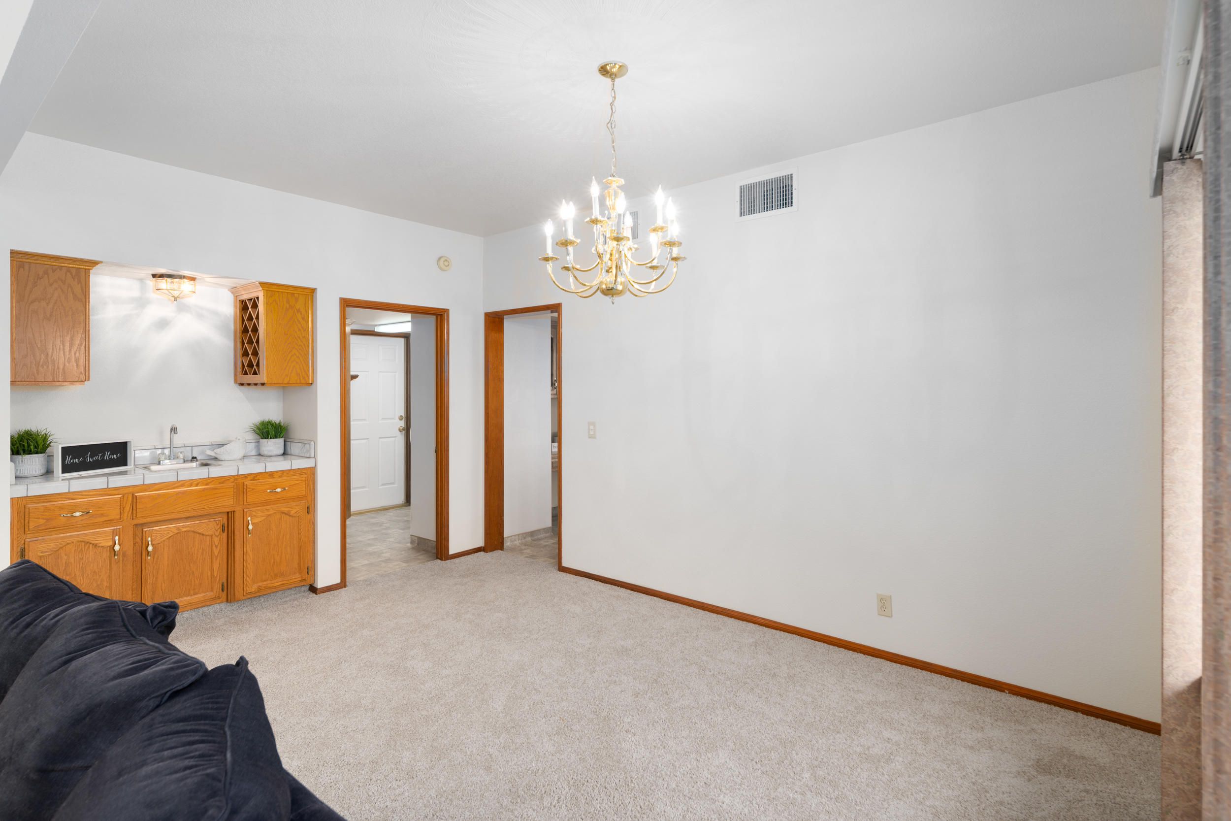 112 Nancy Avenue Ridgecrest, CA 93555 - Photo 8 of 34 Nancy-08