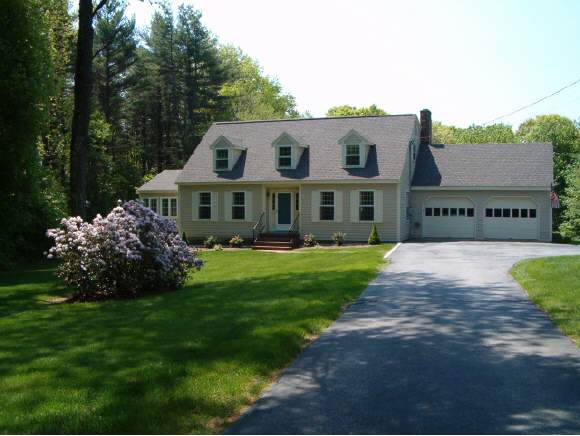 4 S Road Kingston, NH 03848 - Photo 1 of 1