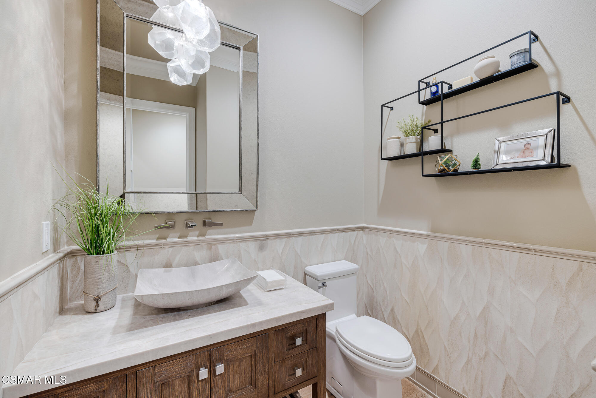 6508 High Country Place Moorpark, CA 93021 - Photo 11 of 95 a bathroom with a sink a toilet and mirror