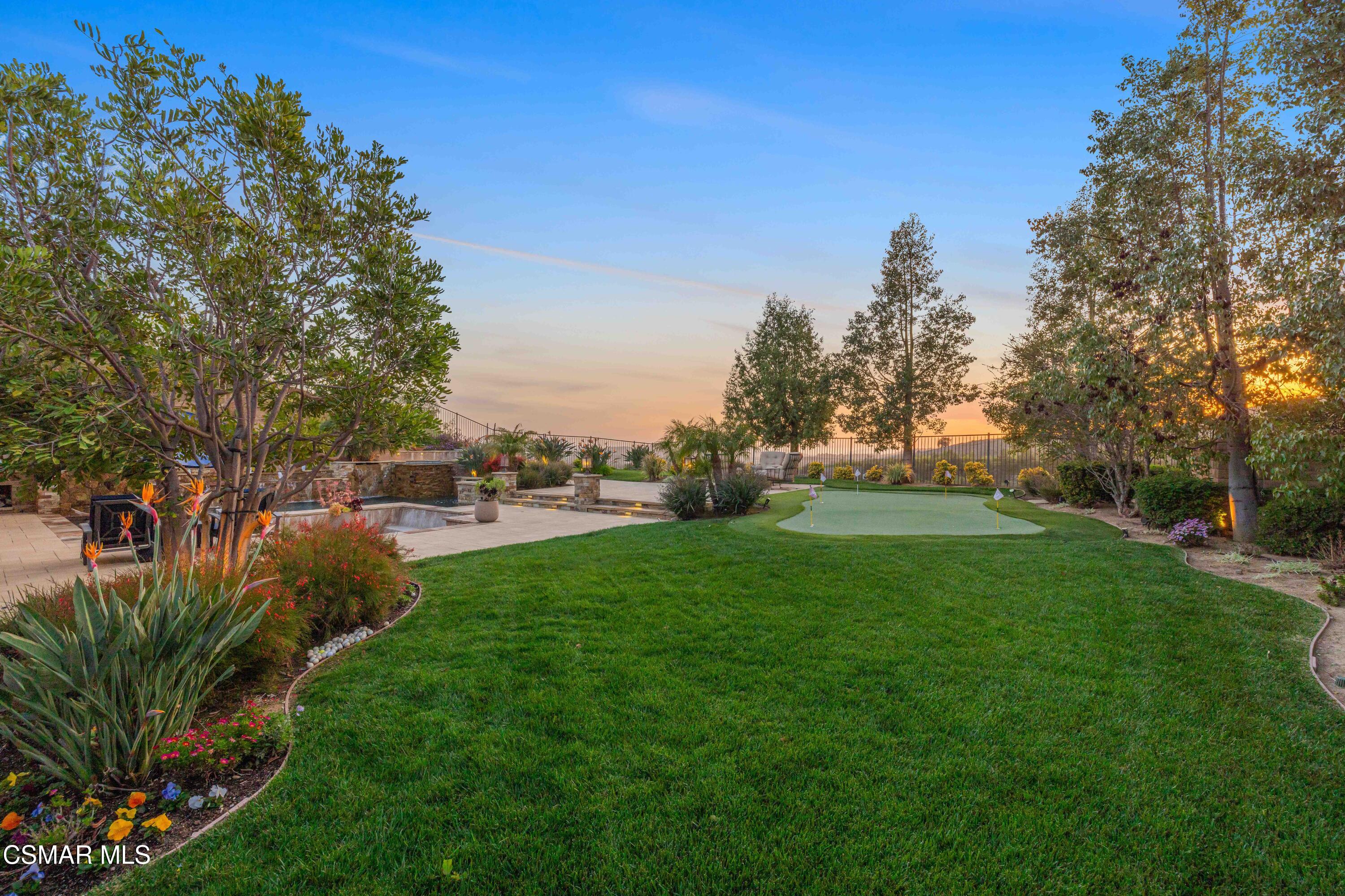 6508 High Country Place Moorpark, CA 93021 - Photo 67 of 95 a view of a garden and trees