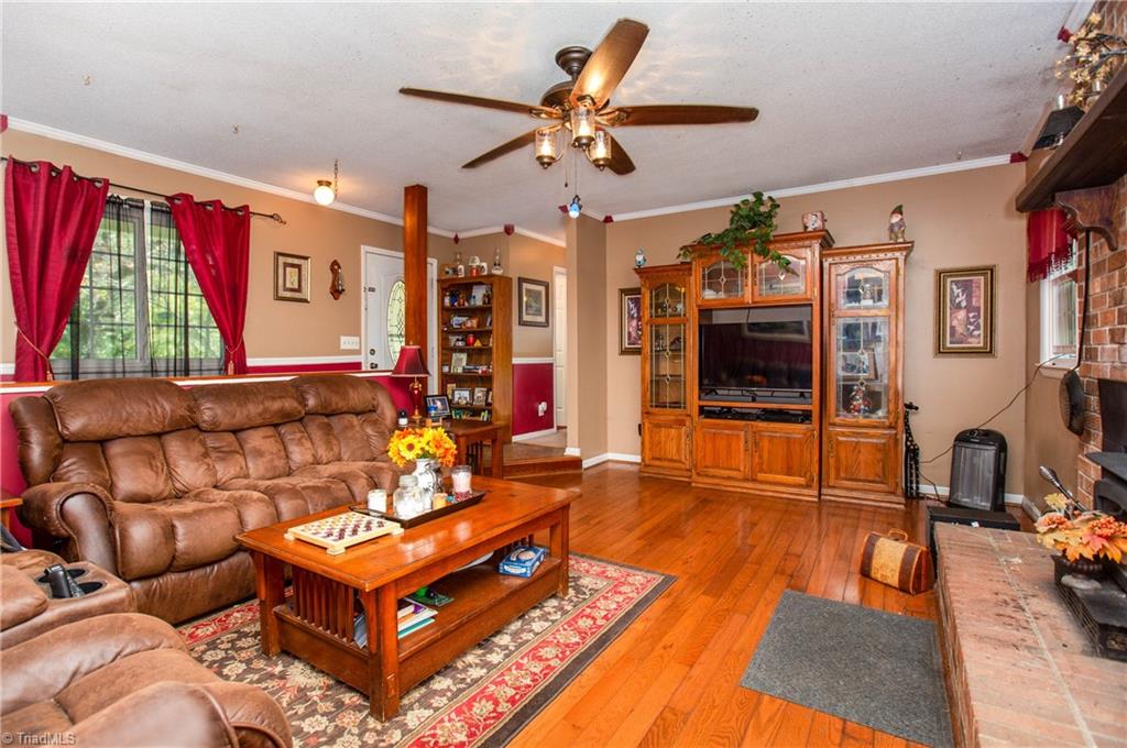 402 Roberts Farm Road Reidsville, NC 27320 - Photo 14 of 47