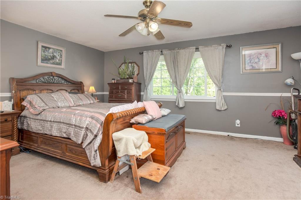 402 Roberts Farm Road Reidsville, NC 27320 - Photo 18 of 47