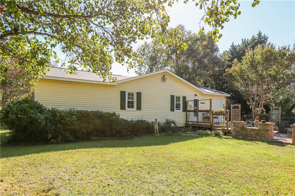 402 Roberts Farm Road Reidsville, NC 27320 - Photo 26 of 47
