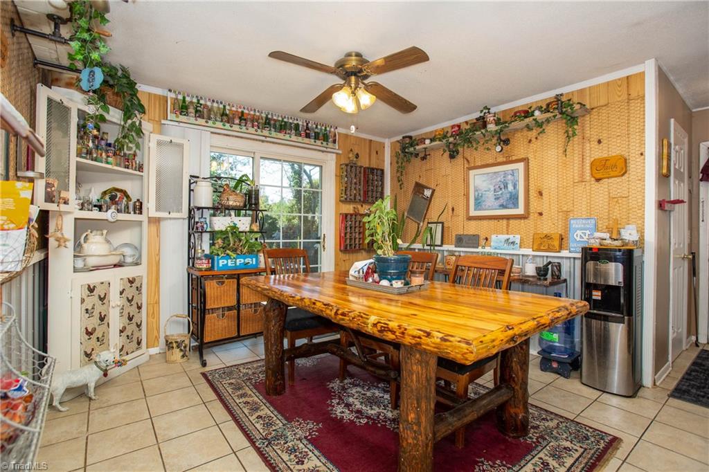 402 Roberts Farm Road Reidsville, NC 27320 - Photo 9 of 47