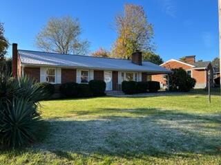4602 Elva Road Northwest Roanoke, VA 24017 - Photo 1 of 17 4602 Elva Rd