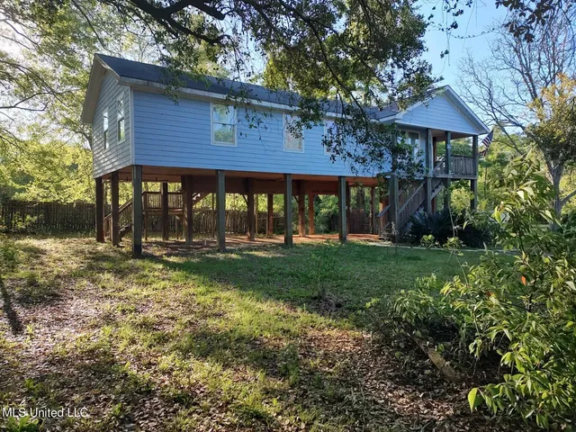 $1,400 | 3115 Louise Street, Pascagoula, MS 39581