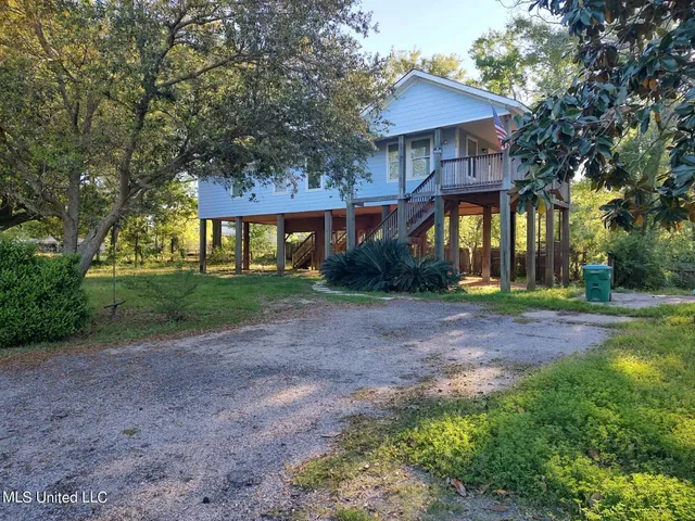 $1,400 | 3115 Louise Street, Pascagoula, MS 39581