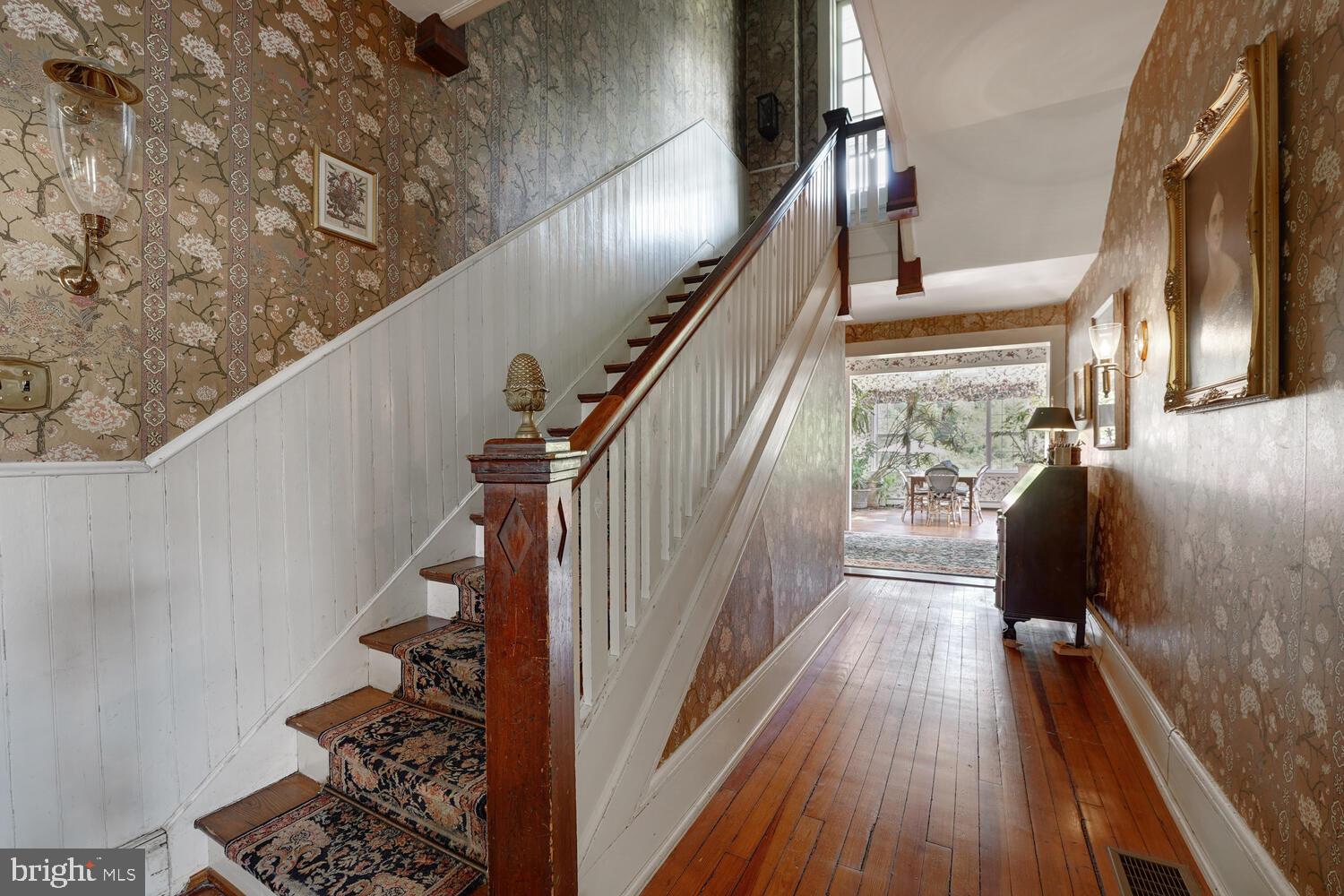 27 Barren Road Media, PA 19063 - Photo 12 of 73