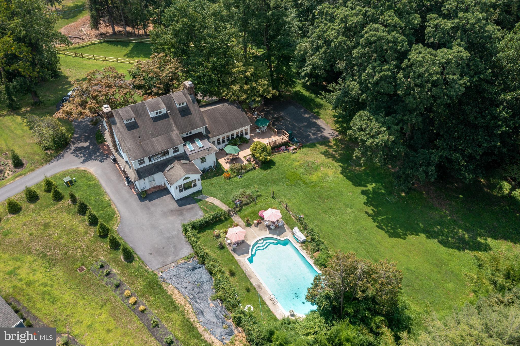 27 Barren Road Media, PA 19063 - Photo 6 of 73