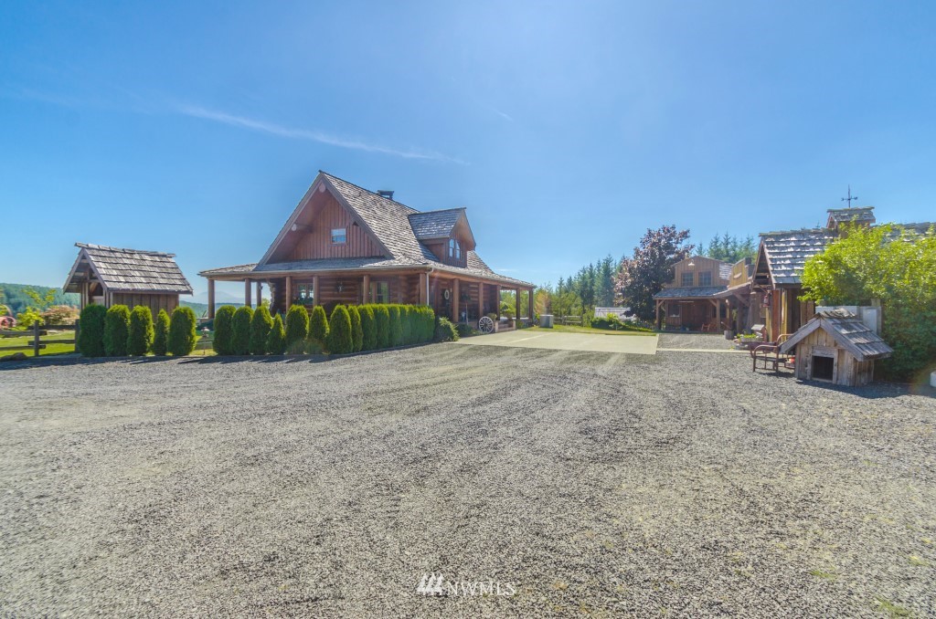 1453 A King Road Winlock, WA 98596 - Photo 3 of 25