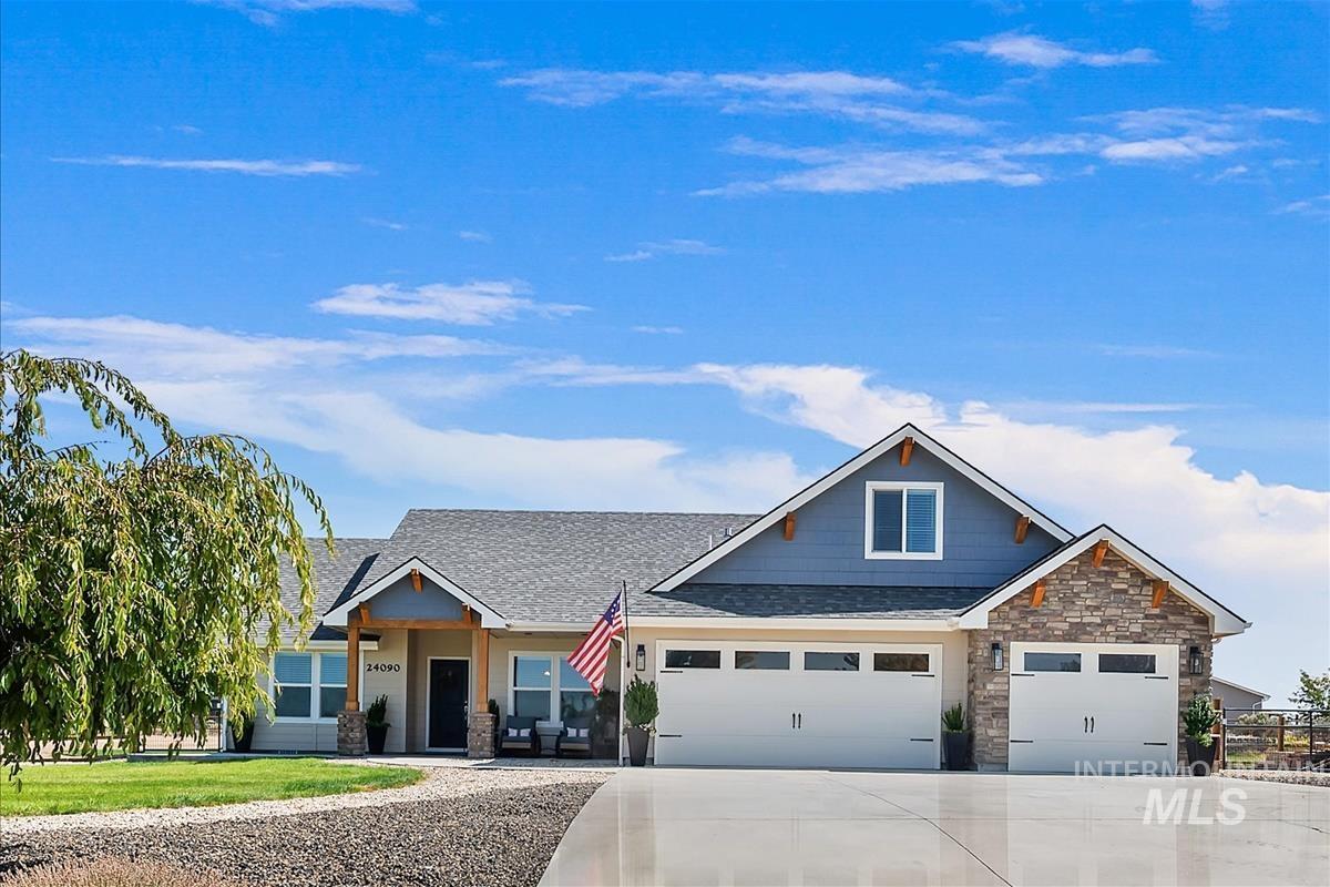 24090 Pheasant Ridge Court Middleton, ID 83644 - Photo 2 of 36 Gallery Image 2
