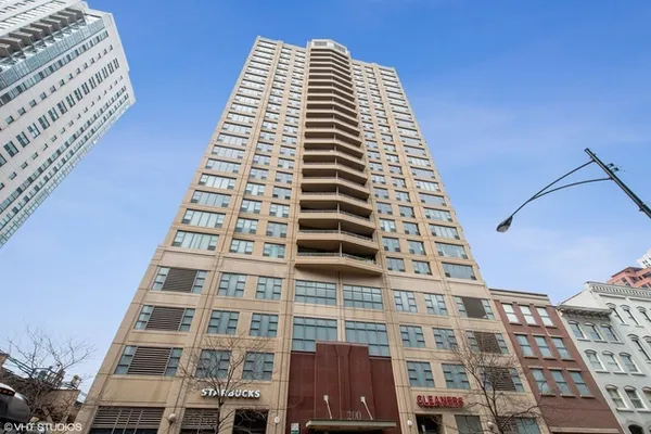 $3,000 | 200 North Jefferson Street, Unit 1509, Chicago, IL 60661