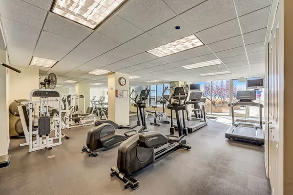 $3,000 | 200 North Jefferson Street, Unit 1509, Chicago, IL 60661