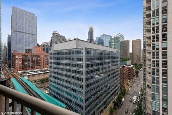$3,000 | 200 North Jefferson Street, Unit 1509, Chicago, IL 60661