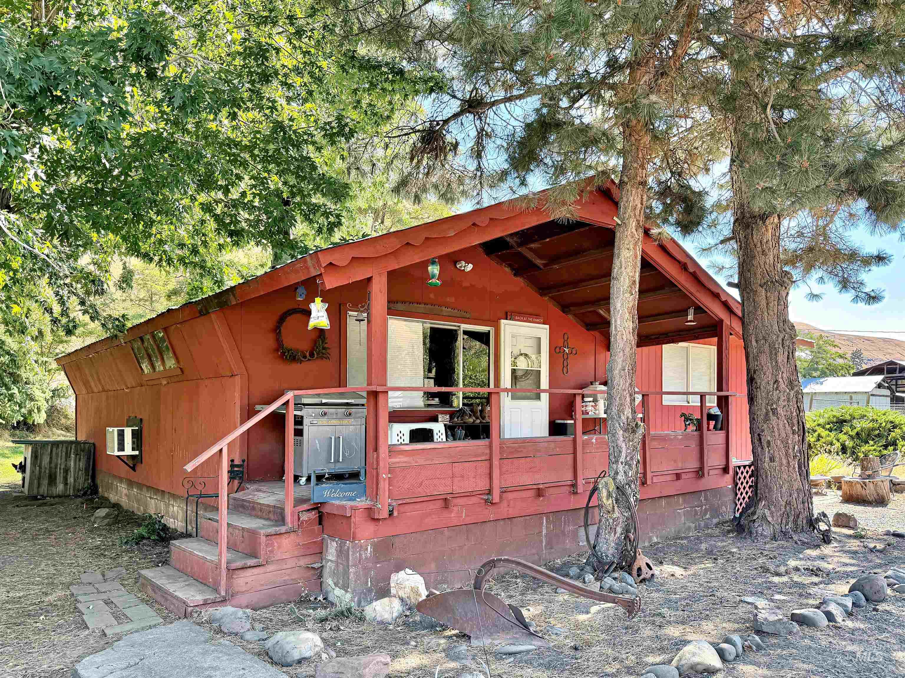 1920 Tucannon Road Pomeroy, WA 99347 - Photo 11 of 24 Gallery Image 11