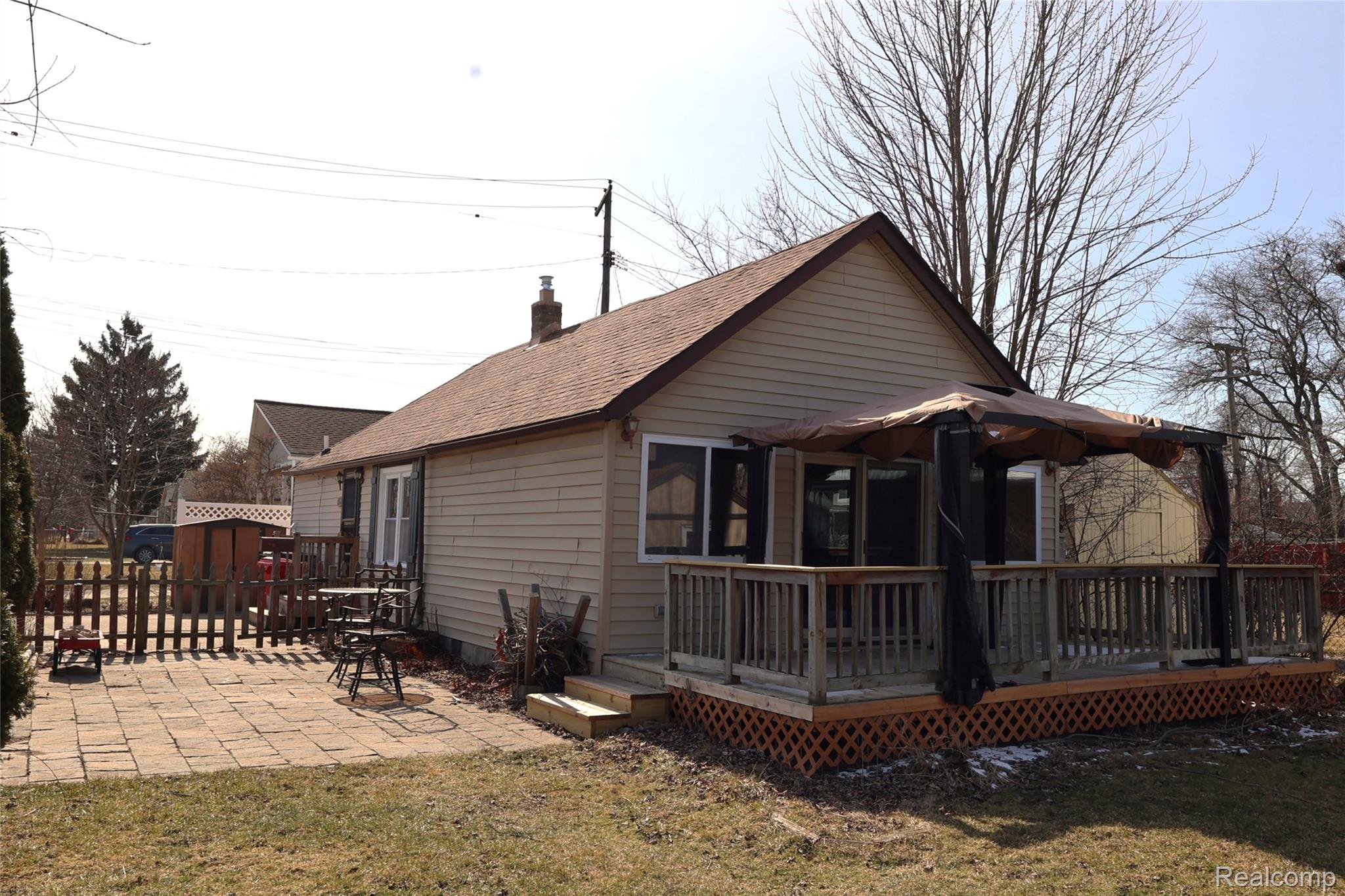 15676 Frazho Road Roseville, MI 48066 - Photo 2 of 20 Front2.JPG
