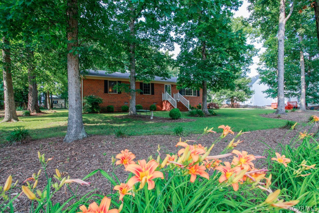 9602 Meadowview Road Henrico, VA 23294 - Photo 3 of 24