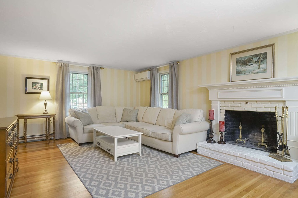 35 Buckboard Road Duxbury, MA 02332 - Photo 11 of 30 Gallery Image 11