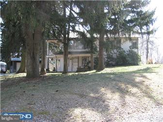 211 Limekiln Road Reading, PA 19606 - Photo 11 of 12 Exterior Side