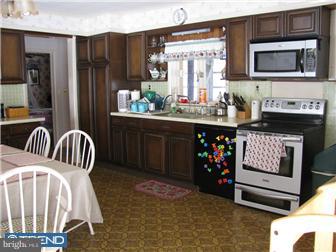 211 Limekiln Road Reading, PA 19606 - Photo 3 of 12 Kitchen