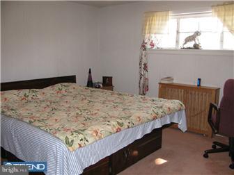 211 Limekiln Road Reading, PA 19606 - Photo 10 of 12 Bedroom - Main