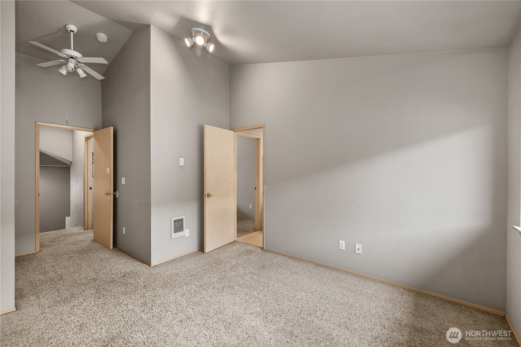 6304 Barstow Lane Southeast, Unit 7 Lacey, WA 98513 - Photo 8 of 29