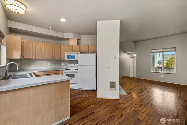 $269,000 | 6304 Barstow Lane Southeast, Unit 7, Lacey, WA 98513