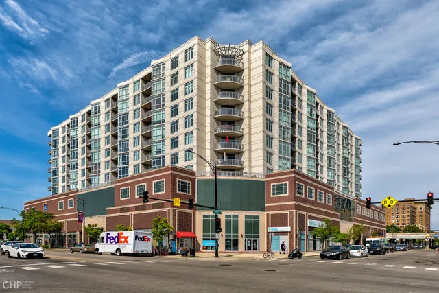 $269,900 | 1134 West Granville Avenue, Unit 1016, Chicago, IL 60660