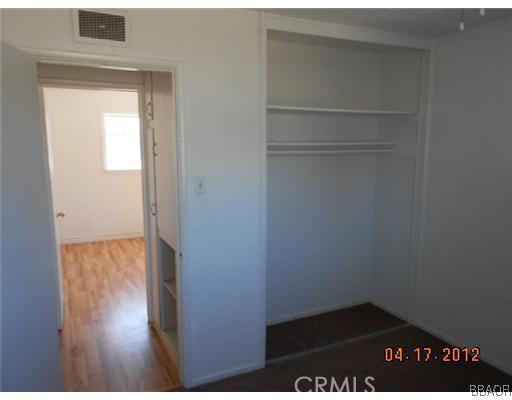 12820 Pocono Road Apple Valley, CA 92308 - Photo 8 of 10 Gallery Image 8
