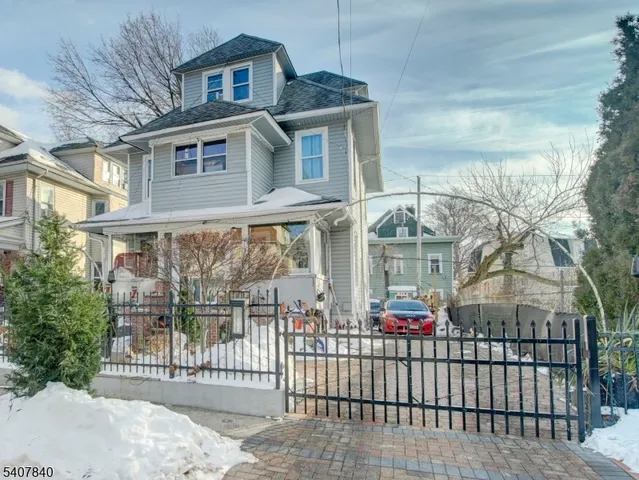 $575,000 | 24 White Terrace, Newark, NJ 07108