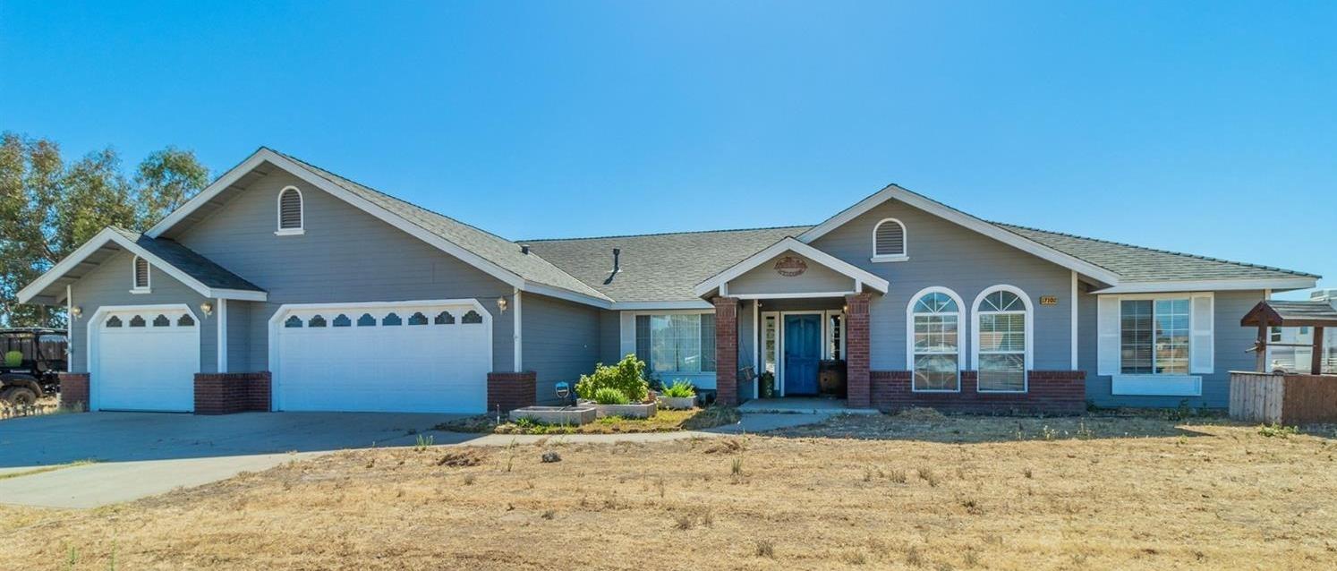 17102 La Canada Road Madera, CA 93636 - Photo 1 of 28 Gallery Image 1
