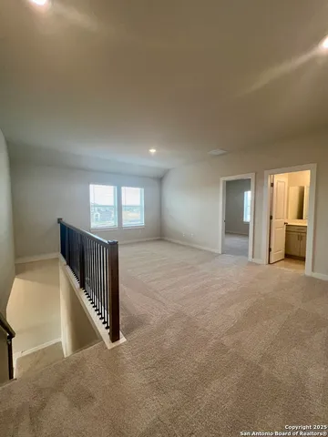 $2,700 | 14426 Daphne Bend, San Antonio, TX 78253