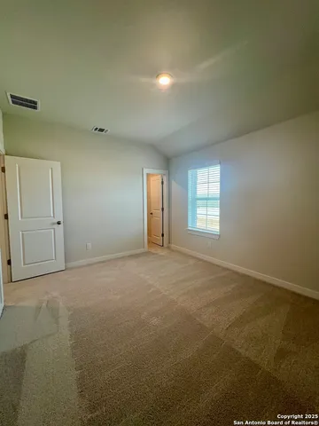 $2,700 | 14426 Daphne Bend, San Antonio, TX 78253