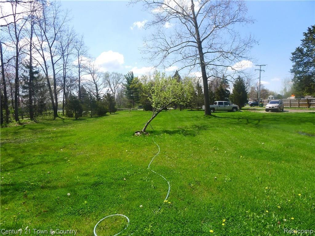 30004 West 10 Mile Road Farmington, MI 48336 - Photo 33 of 34