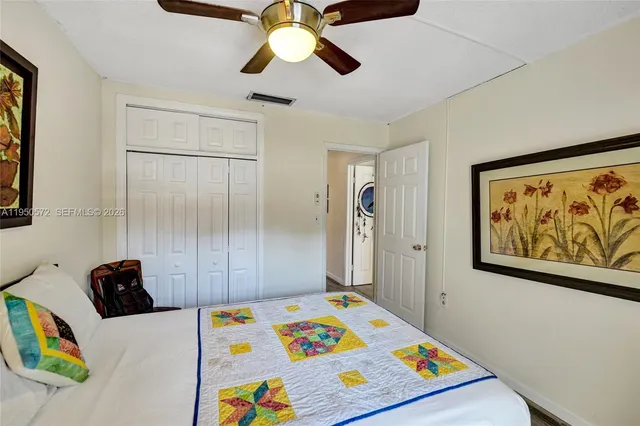 $388,800 | 3302 Farragut Street, Unit 5C, Hollywood, FL 33021