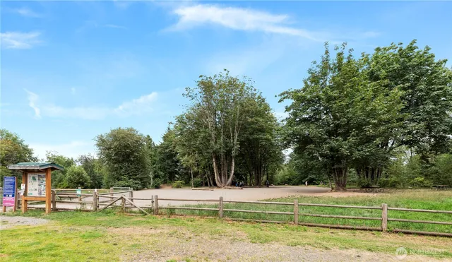 $350,000 | 14200 69th Drive Southeast, Unit F4, Snohomish, WA 98296