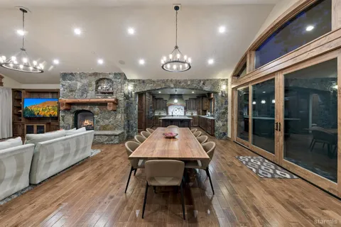 $3,850,000 | 3771 South Upper Truckee Road, South Lake Tahoe, CA 96150