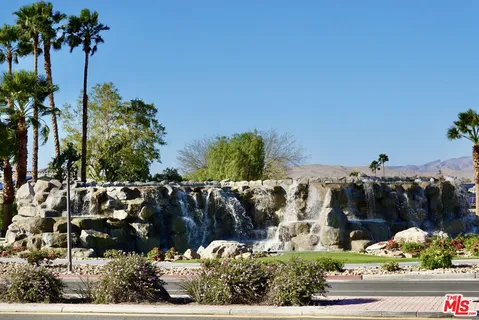 $1,310,000 | 6 Thatcher Court, Rancho Mirage, CA 92270