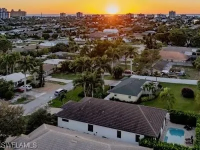 a view of yard with outdoor seating